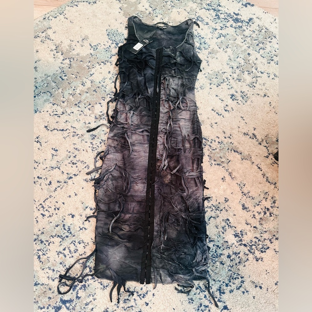 Women’s Mesh Fringe Sleeveless Dress 🖤 - Picture 3 of 5